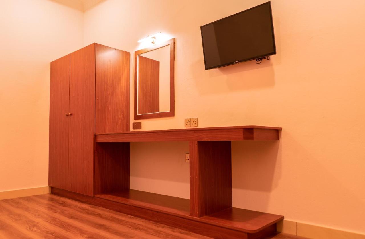 Feridhoo Inn Dış mekan fotoğraf